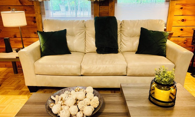 Spring Grove Cabin | Cozy 3-bedroom cabin with WiFi, AC near Hopewell & Prince George