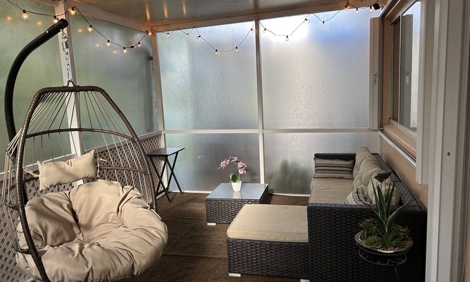 Pembroke Pines House | Charming 3 BR Home in Pines with Spa and Hot Tub Access
