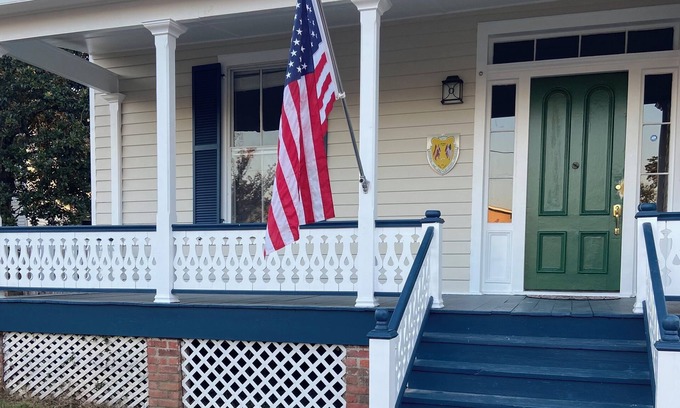 Selma House | Charming 3 BR Historic District Retreat with Ocean Views