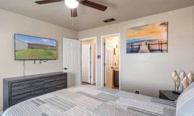 Killeen House | Inviting 3bd/2bath Staycation Near Fort Hood - Guest Rated 10/10