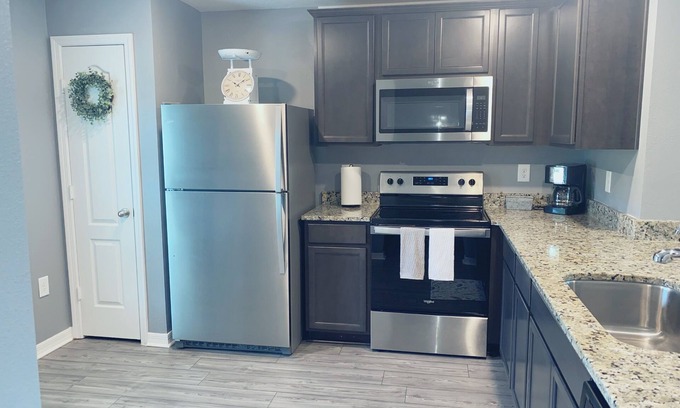 Kissimmee House | Inviting 3BR/2Bath Home with Spa and Breakfast Included