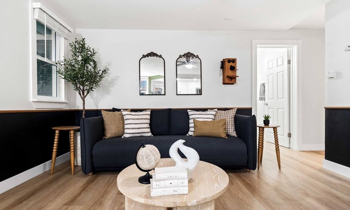 Sherman Heights Apartment | Cozy 3BR Oasis in Downtown SD: Near Gaslamp & Balboa Park