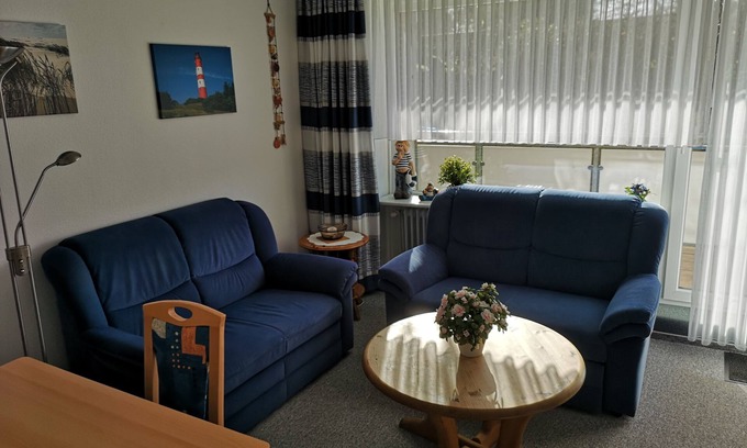 Wittduen Apartment | Guest Rated 9.8: Cozy Oceanfront Apartment with Pool