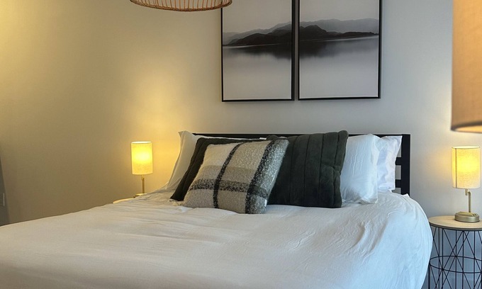Mont-Tremblant Village Apartment | Inviting Retreat Just 5 Minutes from the Ski Mountain
