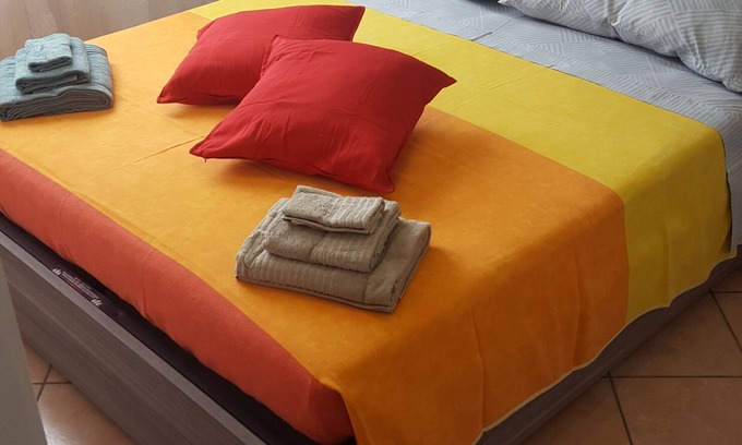 Bolognina Apartment | Convenient Stay Near the Fair with Pet-Friendly Amenities