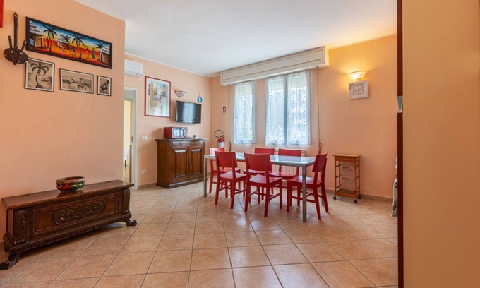Lido degli Estensi Apartment | Cozy Lido Degli Estensi Flat with Balcony & Free Parking