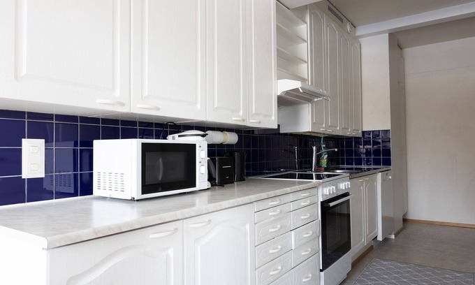 Kluuvi Apartment | Inviting Home with Sauna and Family-Friendly Amenities