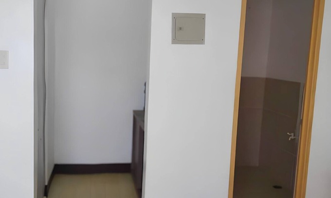 Taytay Apartment | Cozy air-conditioned room with homestay, movie, work/study. Complimentary WiFi