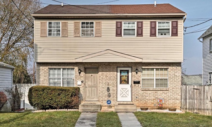 Allentown House | Comfortable Allentown Home Near Hamilton District
