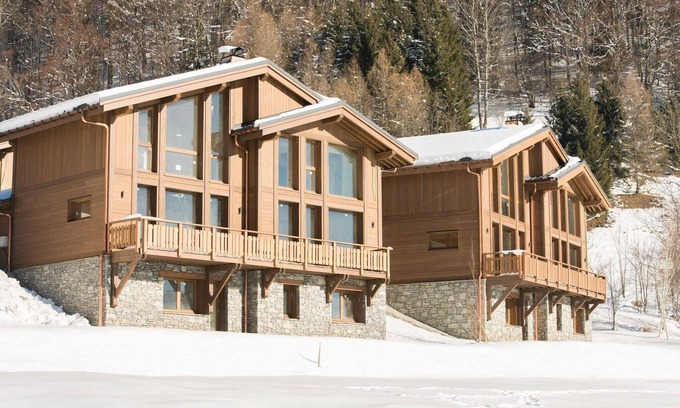 Praz-sur-Arly Apartment | Cozy Alpine Apartment in Praz-sur
