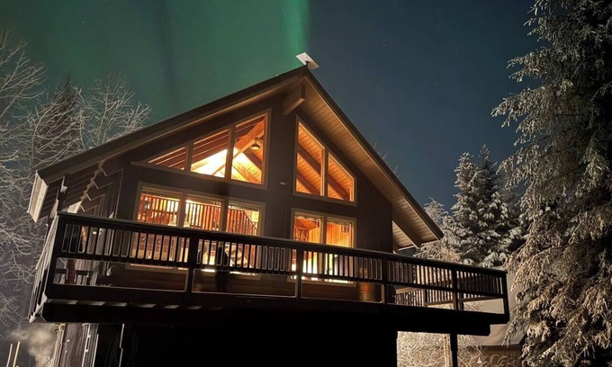 Alyeska House | Cozy Alpine Retreat, Girdwood