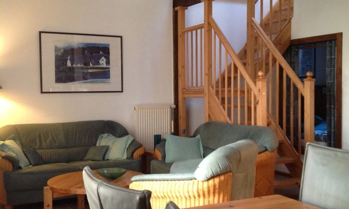 Westerstede Apartment | Serene Retreat with Ocean Views & Pool – Rated 9.8/10!