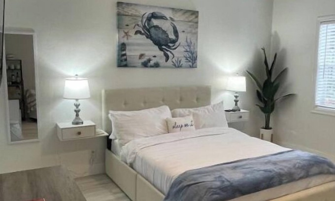 Mango Groves Apartment | Unforgettable Brighter Days Beach Retreat with Spa & Breakfast