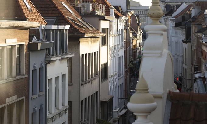 Historisch centrum Apartment | Chic Apartment in Historic Antwerp with Spa and Breakfast