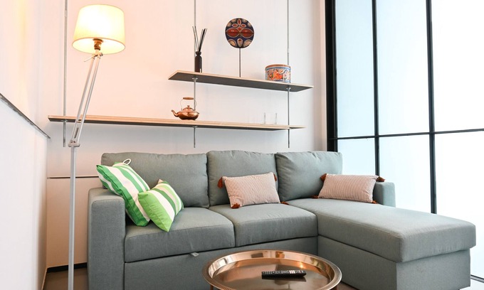 Ciudad Jardin Apartment | Stylish Industrial Apartment in Barrio Prosperidad, Madrid