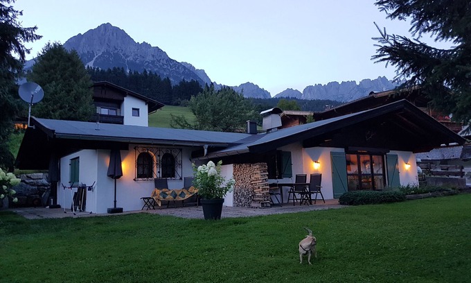 Ellmau Ski Chalet | Charming Detached Chalet for 2-8 with Pool Access