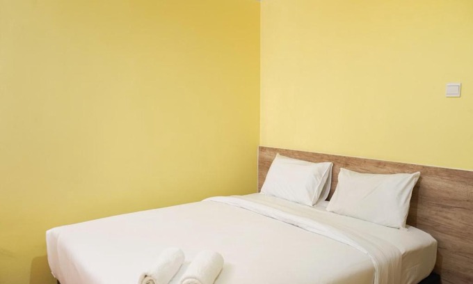 Chinatown Apartment | Modern 1BR Green Central City Apartment with Pool Access