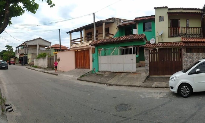 Rio das Ostras House | Safe & Cozy Retreat: Pet-Friendly Home with Spa Amenities