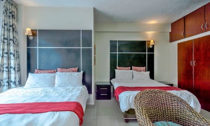 South Beach Apartment | Beachfront Apartment with Spa and Hot Tub at Durban South