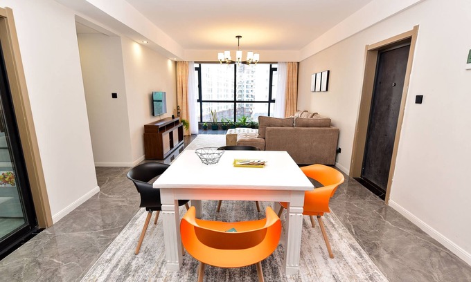 Syokimau House | Family-Friendly Apartment with Views of Nairobi National Park