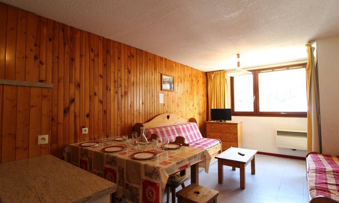 Val Cenis Apartment | Cozy Apartment in Lanslebourg-Mont-Cenis for 7 Guests