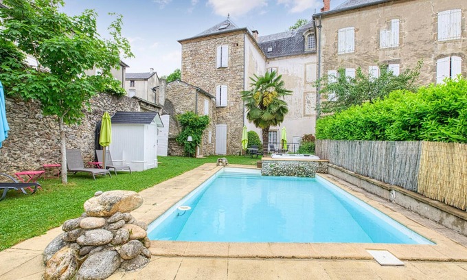 Saint-Jean-du-Bruel Apartment | Inviting Vacation Home with Pool and Panoramic Lake Views