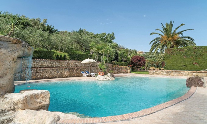 Laureana Cilento Apartment | Cozy 2-Bedroom Retreat in Beautiful Laureana Cilento