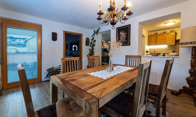 Mojstrana Apartment | Welcoming Apartma Lana: Ideal for Family Getaways in Slovenia