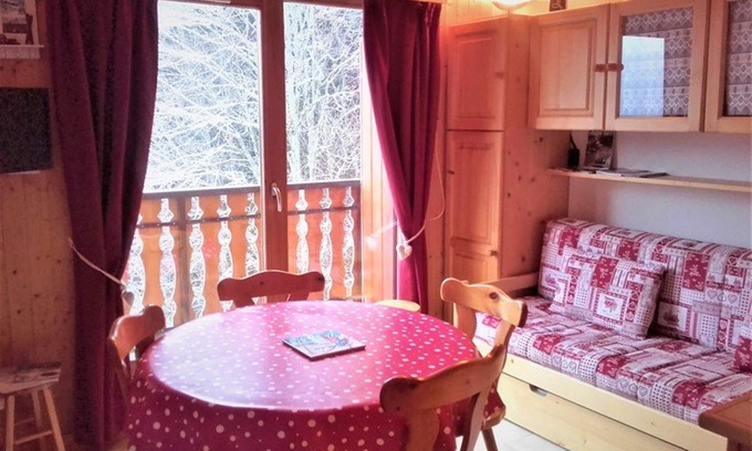 Saint-Jean-dʼAulps Apartment | Cozy Apartment in Saint-Jean-d'Aulps for 6 Guests
