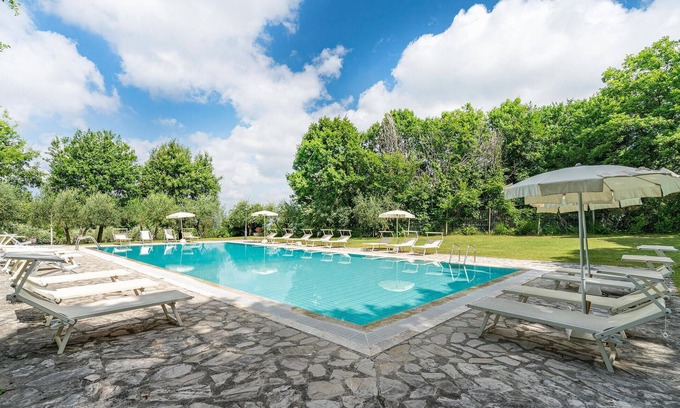 Barberino Tavarnelle Apartment | Exceptional Two-Bedroom Accommodation in San Donato