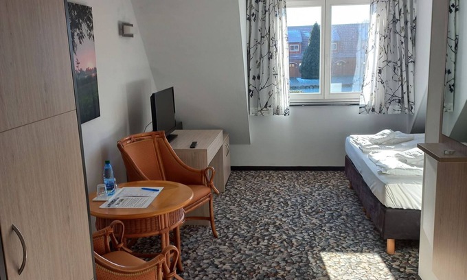Stolpe b. Anklam Apartment | Family-Friendly Copenhagen RE-16 - The Remise with Kitchenette