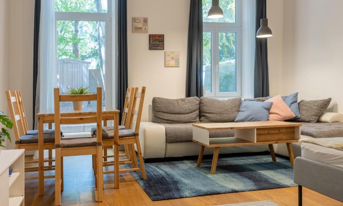Neulerchenfeld Apartment | Charming Apartment with Private Terraces Near City Center