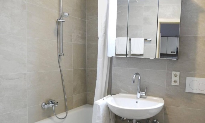 Bad Fuessing Apartment | Inviting Apartment with Private Balcony & Kitchen Amenities