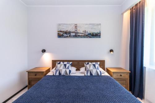 Kadriorg Apartment | Charming Apartment with Oceanfront Views by the Baltic Sea