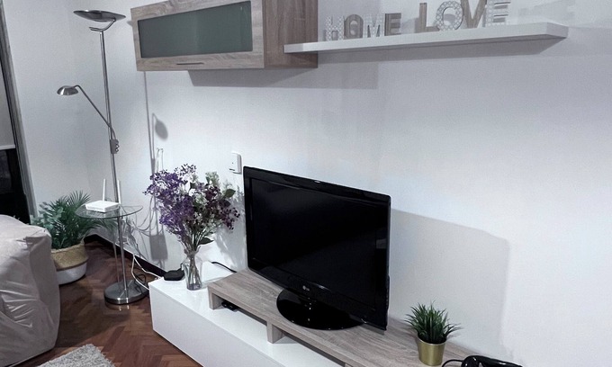 Cambre Apartment | Beachside Retreat: Relaxing Apartment Near A Coruña City