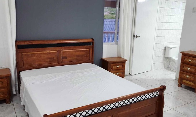 Fontein Apartment | Inviting Apartment for a Relaxing Home Away from Home