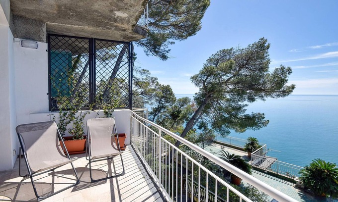 Chiavari Apartment | Experience a Dream Getaway in Ligurian Sea Apartment