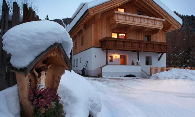 Fendels Apartment | Inviting Apartment in Fendels, Perfect for Ski Getaways