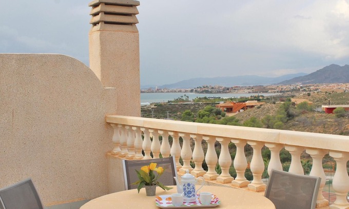 Los Puertos Apartment | Comfortable 2-Bedroom Retreat with Ocean Views in Isla Plana