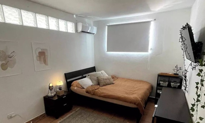 Gobernador Pinero Apartment | Cozy Apartment in Puerto Nuevo