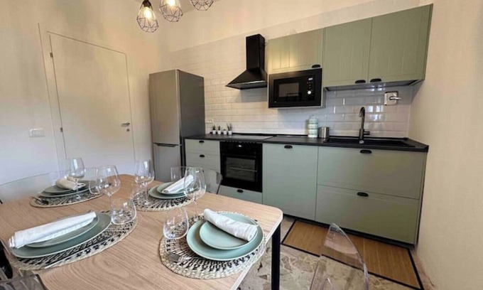 San Faustino-Madonnina-Quattroville Apartment | Perfectly Located Apartment with Pet-Friendly Amenities