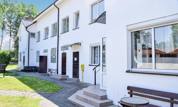 Ustka Apartment | Cozy 1 Bedroom Retreat with Oceanfront Views in Ustka