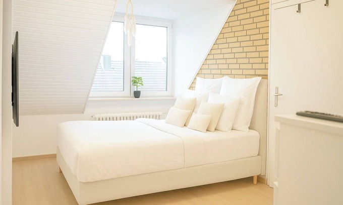 Oberhausen Apartment | Cozy apartment near Centro & Turbinenhalle