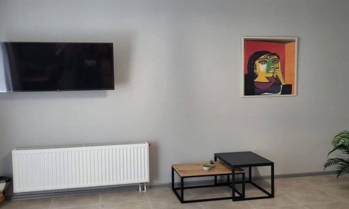 Sudenburg Apartment | Comfortable Apartment on Halberstädter Str. for Families