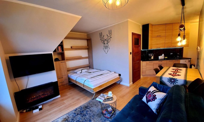 Koscielisko Apartment | Charming Apartment with Tatra Mountain Views and Breakfast