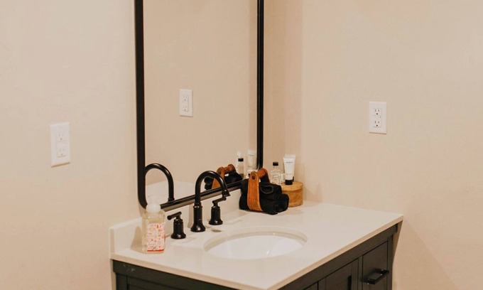 Dripping Springs Apartment | Inviting Apartment Near Town with Ocean View & Spa Access