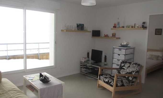 Arette Apartment | Stylish Apartment Arette: 1 Bedroom for Up to 6 Guests