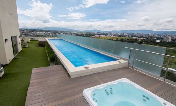 Heredia Apartment | Inviting Apartment with Breathtaking Views and Great Amenities