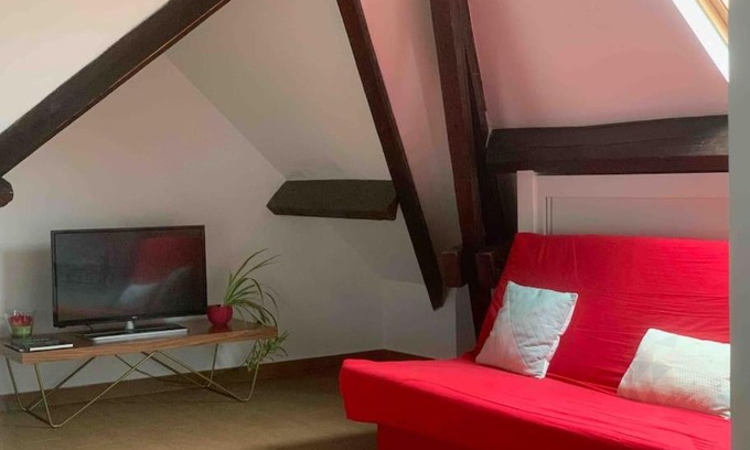 Vitry-sur-Seine Apartment | Charming Apartment near Paris - Family-Friendly Retreat
