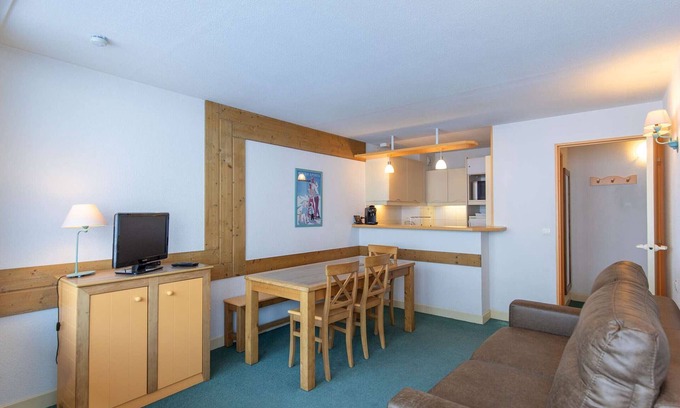 La Mongie Apartment | Cozy 1-Bedroom Apartment La Mongie for Up to 6 Guests